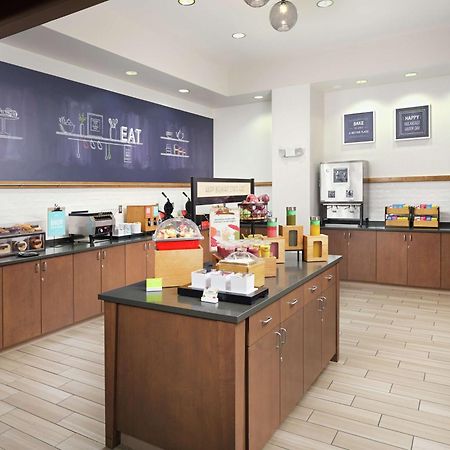 Hampton Inn Wilmington Downtown Экстерьер фото
