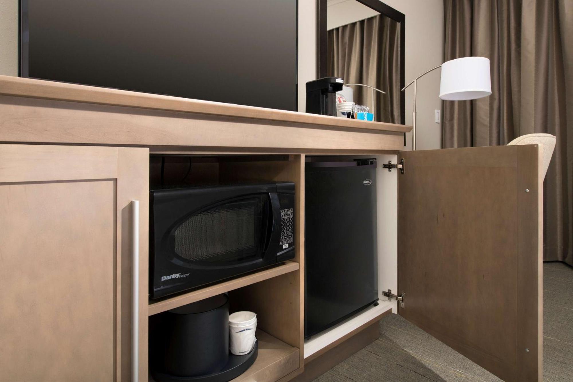 Hampton Inn Wilmington Downtown Экстерьер фото